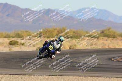 media/Oct-29-2022-CVMA (Sat) [[14c0aa3b66]]/Race 11 Amateur Supersport Open/